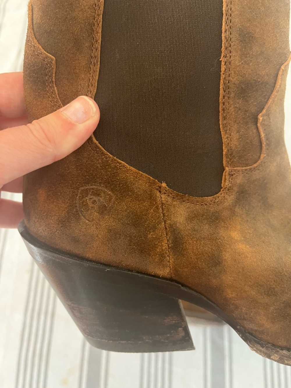 Arita Brown Suede Leather Western Shiloh Ankle Boots with Black Elastic - Picture 3 of 7